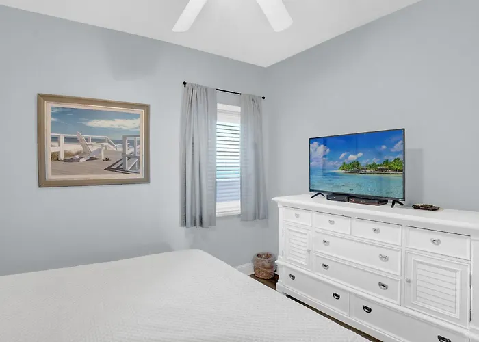 Lighthouse 1408 By Liquid Life Gulf Shores